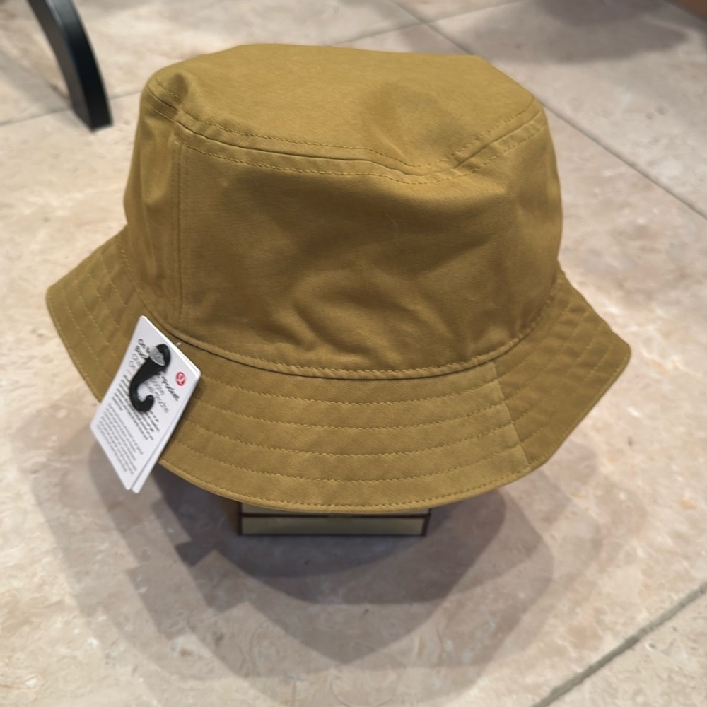 Lululemon On M’y Level Bucket Hay “Pocket”